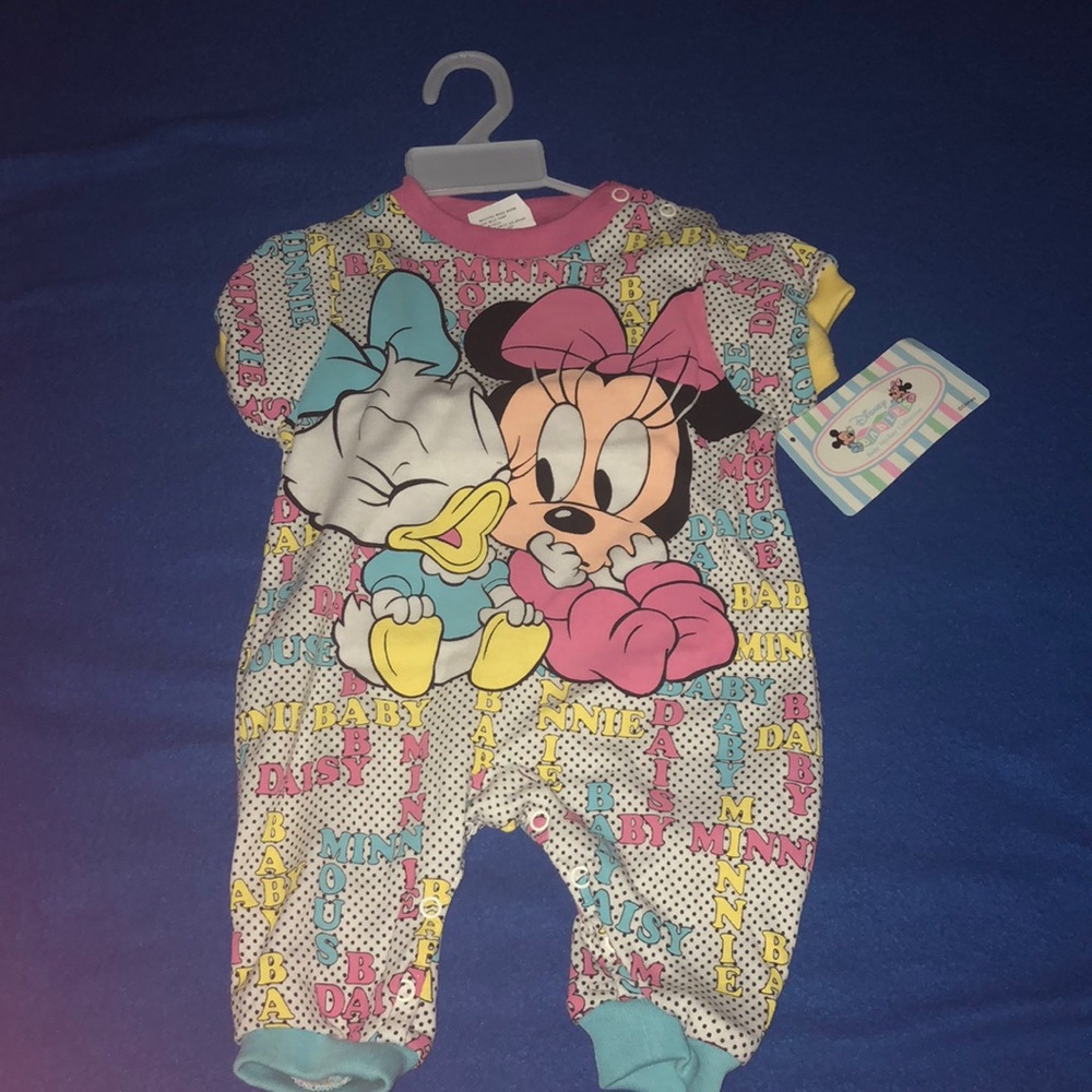 VINTAGE BABY DAISY DUCK AND MINNIE MOUSE ONESIE